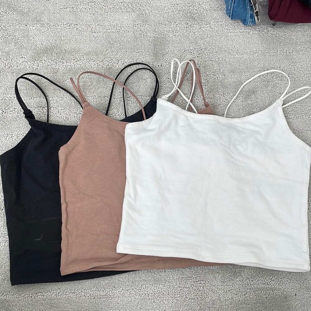 strappy Abercrombie cropped tank